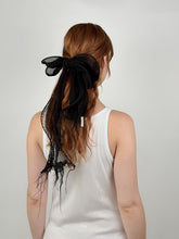 Load image into Gallery viewer, KNIT BOW HAIR CLIP
