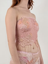 Load image into Gallery viewer, LACE KNIT TUBE TOP
