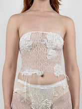 Load image into Gallery viewer, LACE KNIT TUBE TOP
