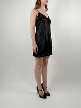 Load image into Gallery viewer, BLACK PLEATED DRESS
